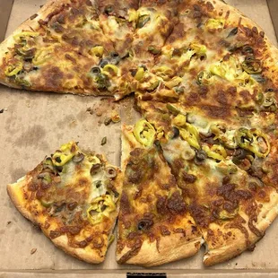 Overcooked, no extra cheese.  Disappointed