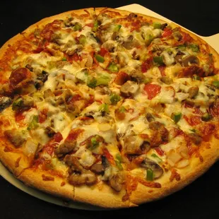 Xtra Large, 16", 12 Cut, Deluxe Pizza $19.25