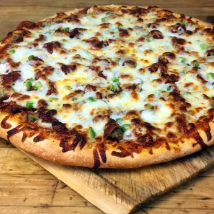 Our original Deluxe Pizza