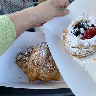 Almond Croissant