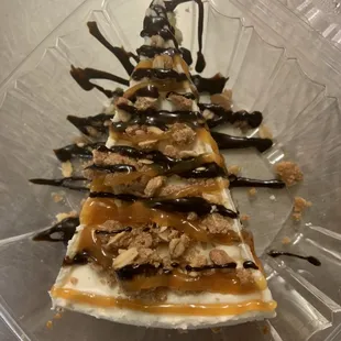 Turtle cheesecake