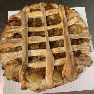 Apple strawberry and cherry pizza pie