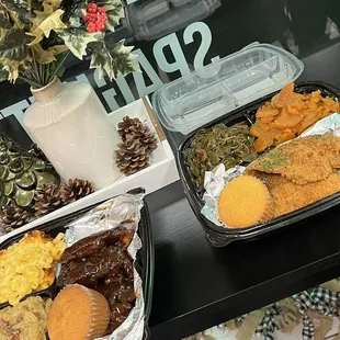 Catfish Fillets Jerk Wings Lunch Special