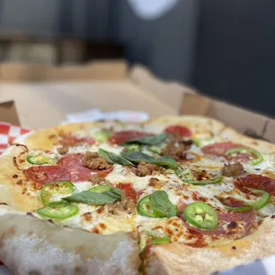 Angeleno 12&quot; Pizza + Fennel Sausage