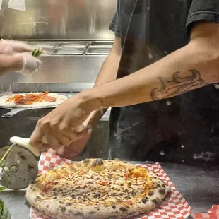 food, pizza