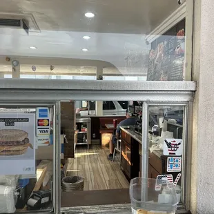 Drive thru... love this place