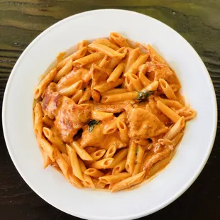 pasta dish, pasta, food