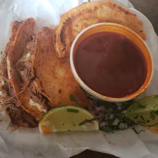 3 Quesobirra tacos w/ consúme.