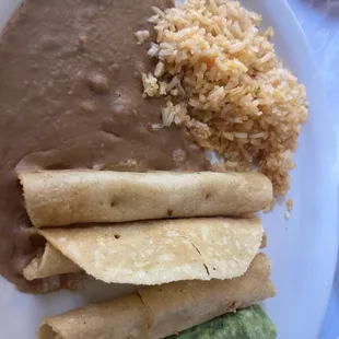 Chicken Flautas plate