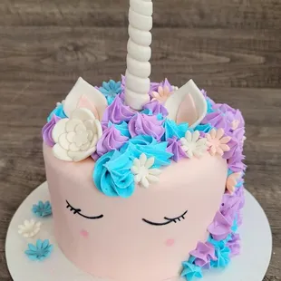 Glittery Unicorn Cake