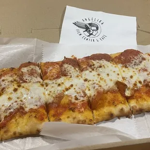 Flatbread Pepperoni Pizza