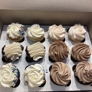 Assorted cupcakes