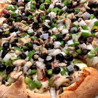 Gourmet Chicken Pizza