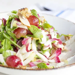 PERE E GORGONZOLA with Forelle pear salad with red grapes, Belgian endive, arugula, candied walnuts &amp; red wine dressing