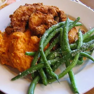 chicken, poultry, bbq wings, fried chicken wings, bbq chicken, chicken wings and fried chicken, food, fried chicken, chicken wings