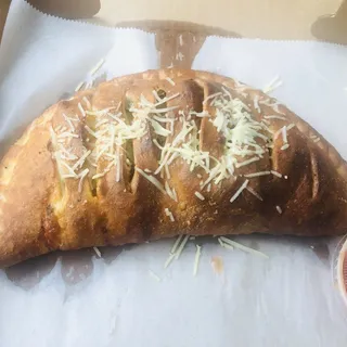 Hippie Calzone*