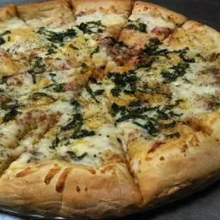 Margarita Meets Bianco Pizza