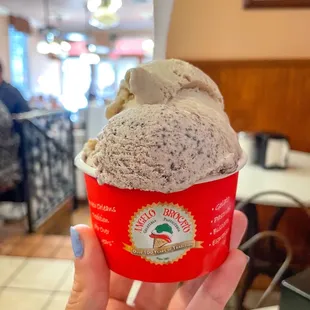 Stracciatella &amp; Tiramisu! @diningwithkels