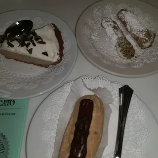 Chocolate Eclair