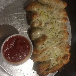 Cheesy Garlic breadsticks