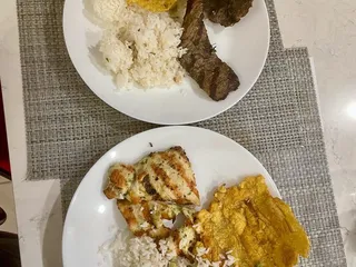 J & G's Burgers & Pepitos