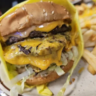 Chili Cheeseburger