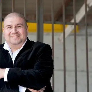 Frankie M.