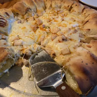 Stuffed crust "Buffalo" pizza. Absolutely delicious having been cooked in a Brick oven. Perfect! 5/5