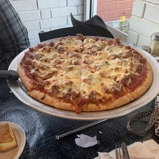 Sausage pizza