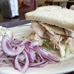 Turkey Avocado Sandwich