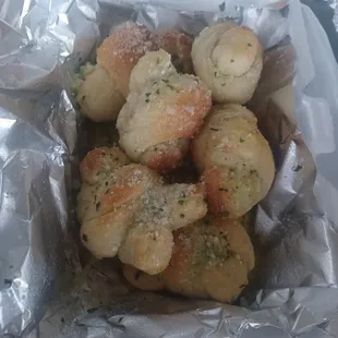 garlic knots