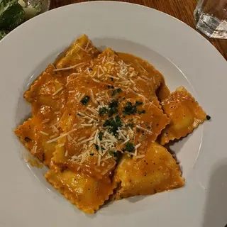 Ravioli Formaggio