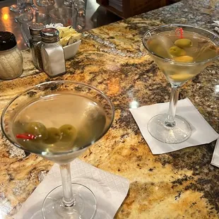 oysters and mussels, drink