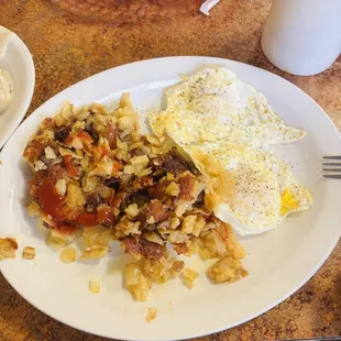 Eggs and hashbrowns.