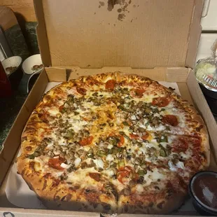 Pizza the works