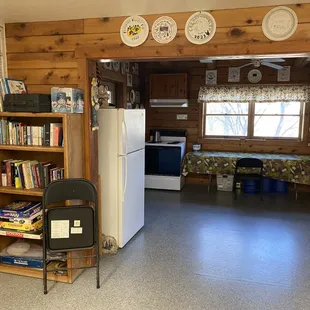 Craft/hobby area - books and kitchen