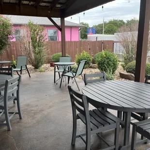 Angel&apos;s Diner back Patio