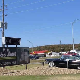 Angel Diner sign