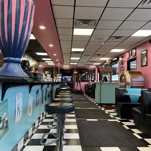 Great diner lobby area! I&apos;d love to do a whole photo shoot here