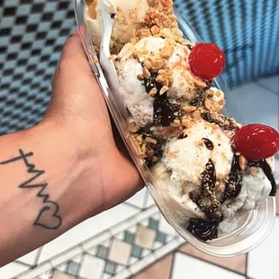 Ice cream Sundae