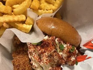 Sweet & Salty Island Grindz