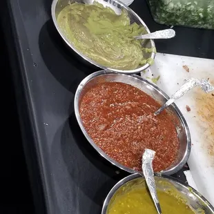 Salsas &amp; Guacamole