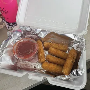 Mox Mozzarella Sticks