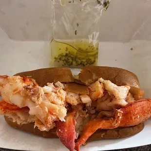 Lobster roll with butter herb sauce