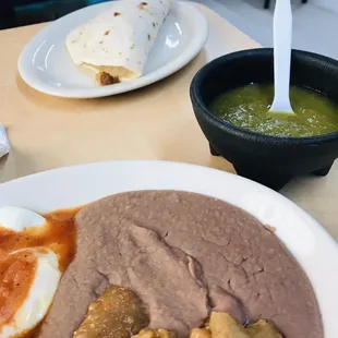 Piccadillo taco and Chile verde.