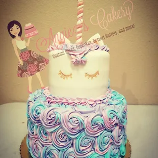 Beautiful Unicorn Cake!