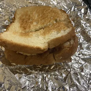 Bacon, egg &amp; cheese breakfast sandwich