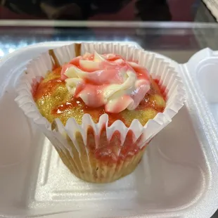 Strawberry Shortcake Cupcake