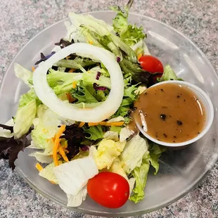 salad that came with Fisherman&apos;s Platter