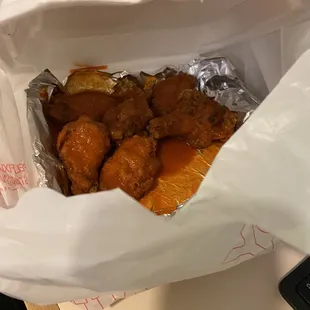 Six piece order of hot wings